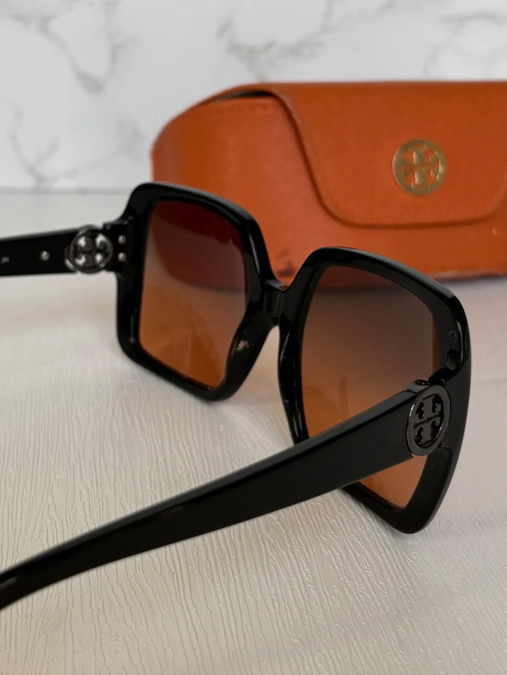 Tory Burch bold oversized